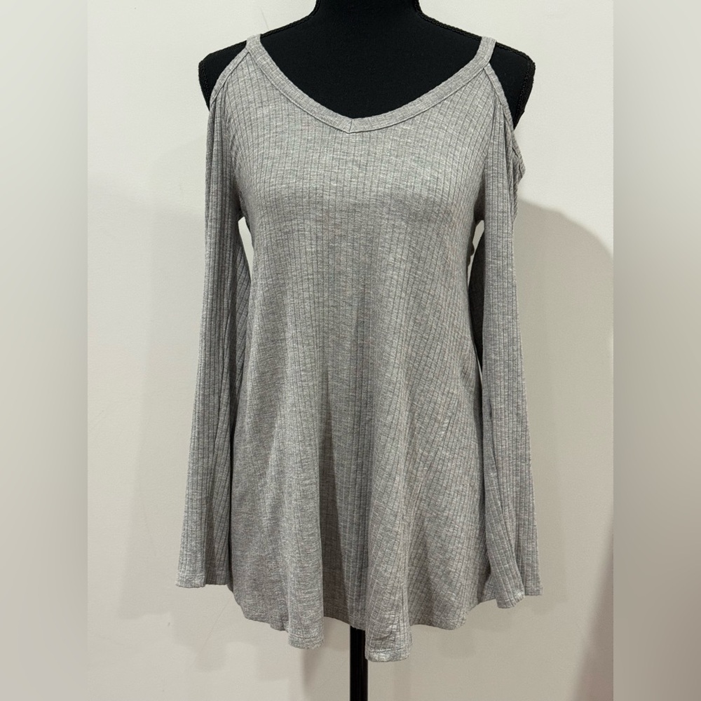My Michelle M Gray Cold Shoulder Women Top 377